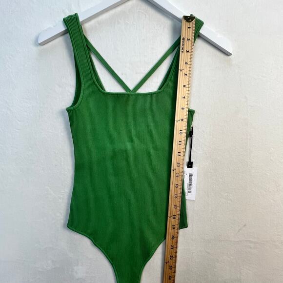 NWT ASTR Elmira Bodysuit Green Ribbed with Open Criss Cross Back Medium - Picture 13 of 13